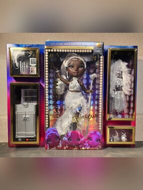Rainbow High/Rainbow Vision Ayesha Sterling Doll